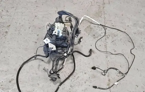 BMW X5 E70 Other AdBlue system parts 7205045 7204987 7205044