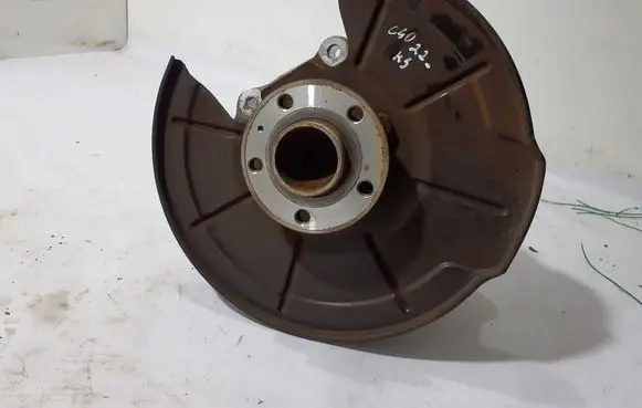 Volvo C40 Rear wheel hub 32246338