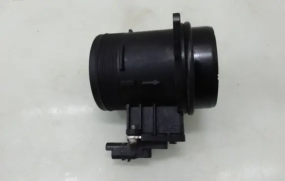 Citroen C5 Mass air flow meter 9662635680