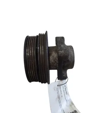 Volvo V60 Power steering pump 30731821