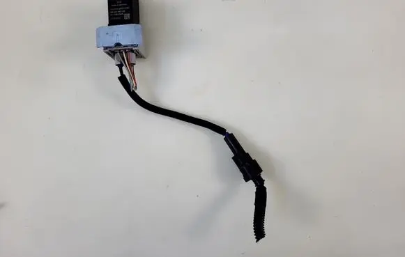 Peugeot 308 Glow plug pre-heat relay 9803299780