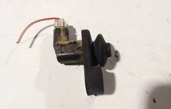 Nissan X-Trail T30 Front door sensor 