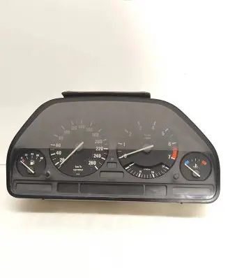 BMW 5 E34 Speedometer (instrument cluster) 8351580 8351013