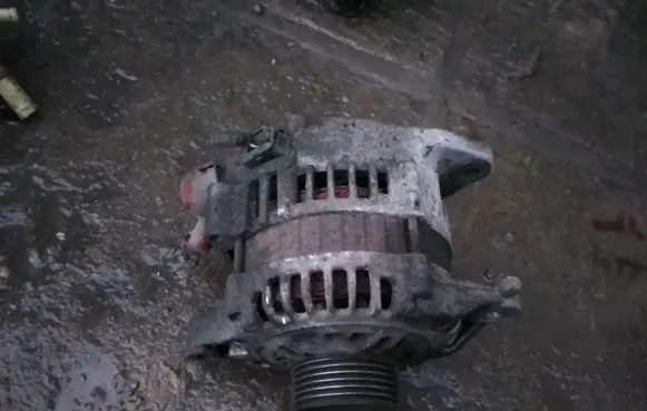 Nissan Primera Generator/alternator 23100BU010