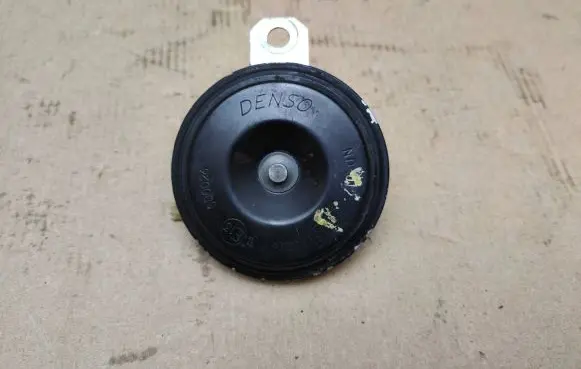 Subaru Legacy Horn signal JK272100-8400