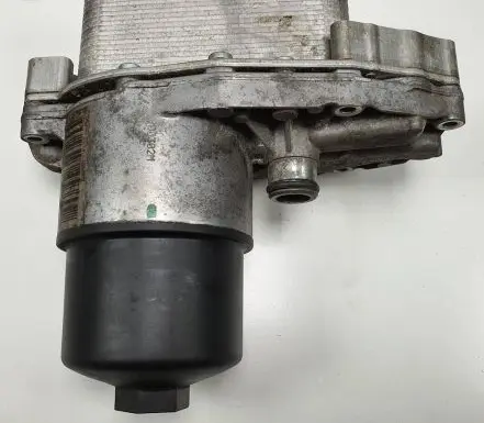 Citroen C5 Oil filter mounting bracket 9X2Q-6B624-BA