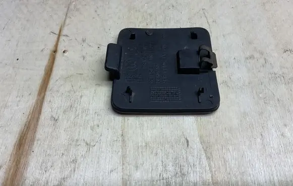BMW X3 E83 Front tow hook cap/cover 3416210 GERMANM 121253