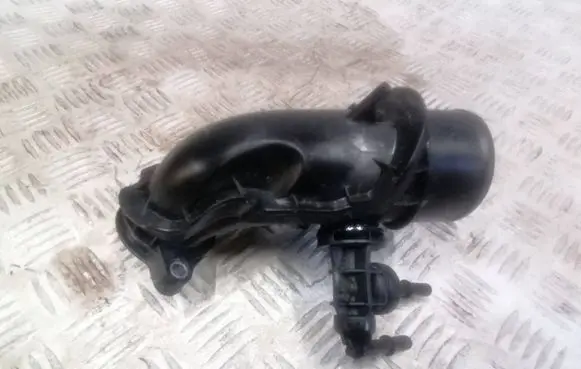 Dacia Sandero III Air intake duct part 165763262R 21191