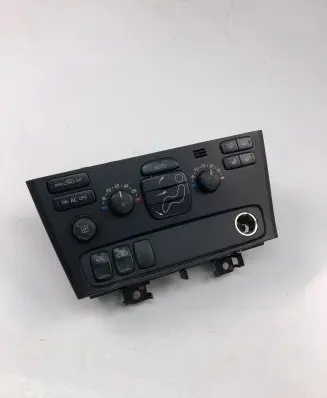 Volvo S60 Climate control unit 8691876