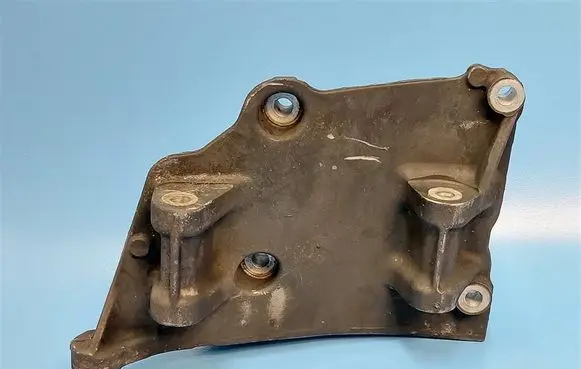 Generator/alternator bracket