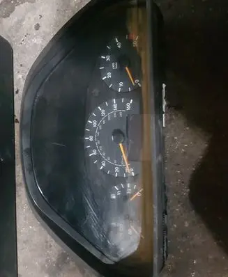 Mercedes-Benz E AMG W210 Speedometer (instrument cluster) 88311281
