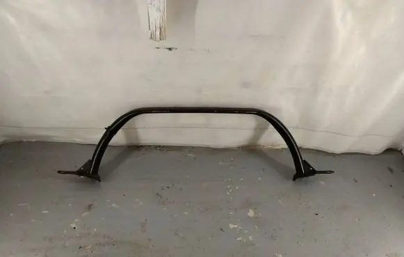 Jeep Grand Cherokee (WK) Front strut bar 