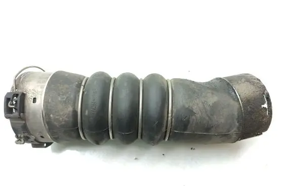 BMW 5 F10 F11 Intercooler hose/pipe 7800144