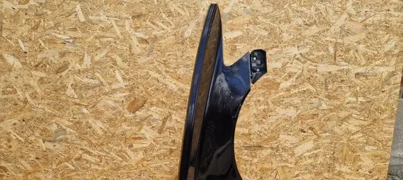 Volvo V50 Fender BP095