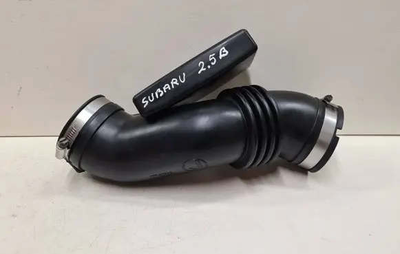 Subaru Legacy Air intake hose/pipe
