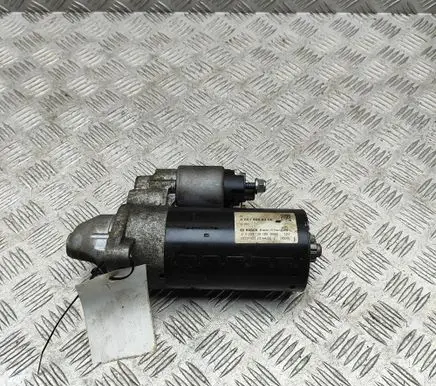 Mercedes-Benz CLS C218 X218 Starter motor A6519064300 0001139085