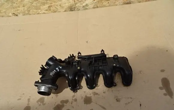 Peugeot 307 Intake manifold