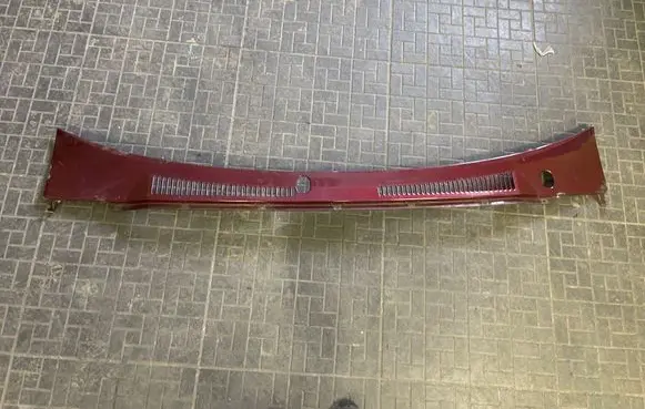 Nissan Patrol Y61 Wiper trim