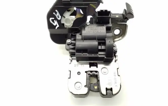 Audi A5 8T 8F Tailgate/trunk/boot lock/catch/latch 8R0827505