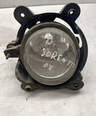 KIA Sorento Front fog light 922023E5