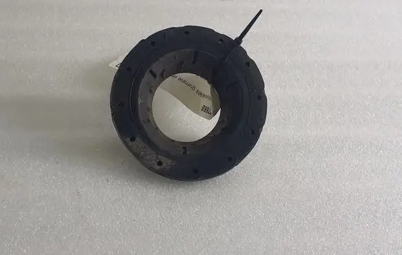 Mini Cooper Countryman F60 Rear coil spring rubber mount 6875113