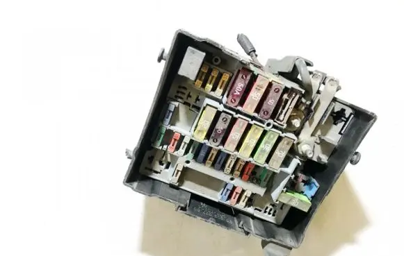 Peugeot 607 Fuse box set 9646647880