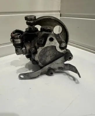 Peugeot Boxer Power steering pump 9805820980 7692974138
