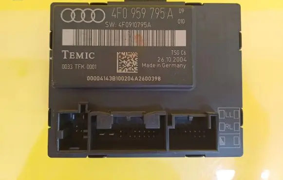 Audi A6 S6 C6 4F Door control unit/module 4F0959795A