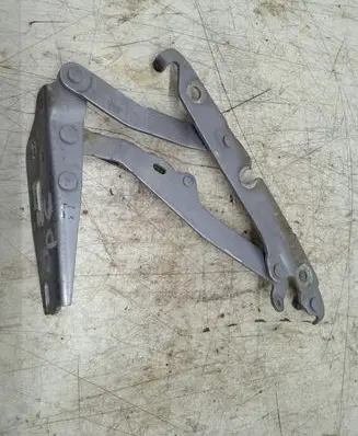 Audi A6 S6 C6 4F Tailgate/trunk/boot hinge 4F5827302E