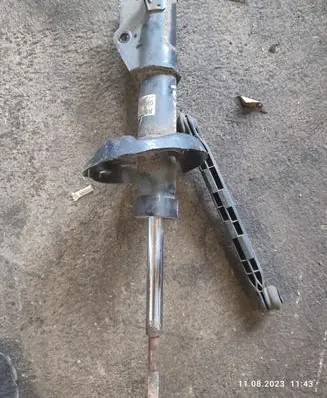 Opel Insignia A Front shock absorber/damper