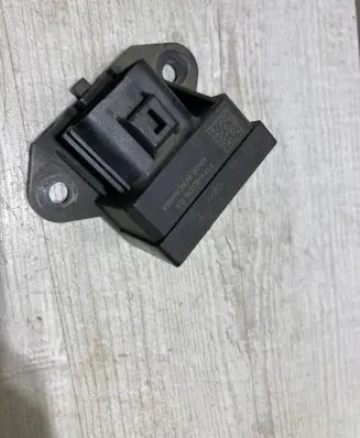 Ford Focus Fuel injection pump control unit/module F1FA90370GA