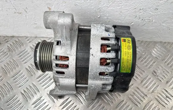 Hyundai Kona I Generator/alternator 3730004950 8400383 135V130A