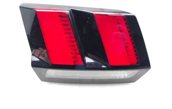 Peugeot 3008 II Tailgate rear/tail lights 9810477880