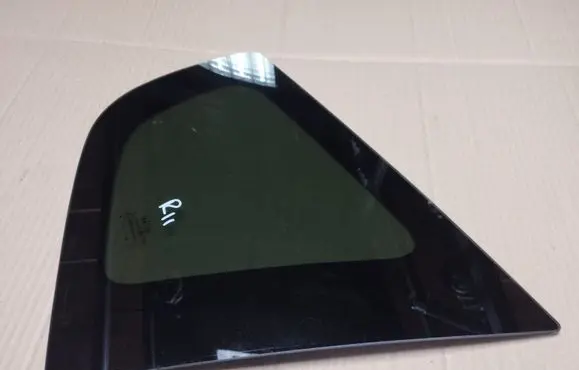 Honda Jazz Rear side window