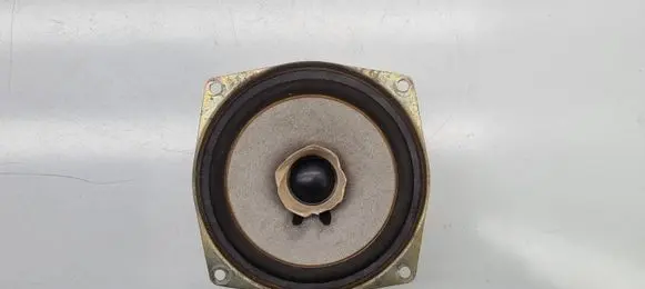 BMW 3 E30 Front door speaker 13865449 651313865449