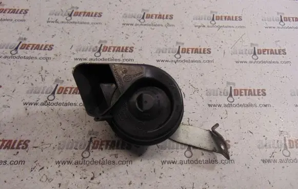 Mercedes-Benz B W245 Horn signal 703881165