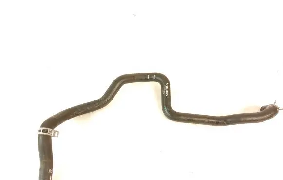 Volvo XC90 Engine coolant pipe/hose 31338302