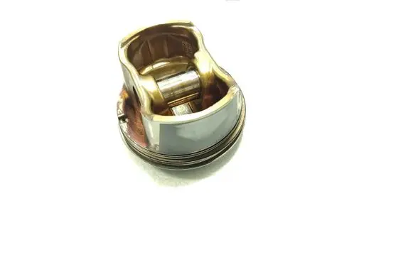 Volkswagen Golf V Piston 