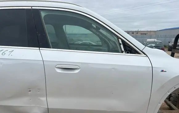 BMW X1 U11 Front door