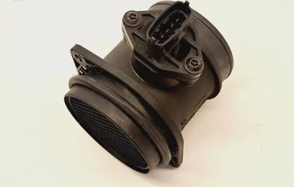 Volvo V70 Mass air flow meter 8670112 0280218108
