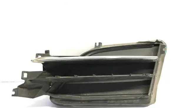 Tesla Model S Intercooler air guide/duct channel 105785100G