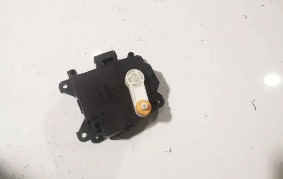 Honda Civic Air flap motor/actuator 1138002320
