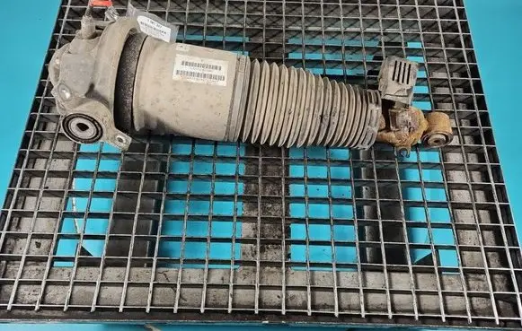 Porsche Cayenne (9PA) Rear shock absorber/damper 7L5512021BD IMPRK1581327