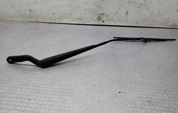 Ford Fiesta Windshield/front glass wiper blade 2S6117526BB