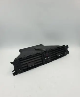 BMW 3 E90 E91 Dash center air vent grill 9130458