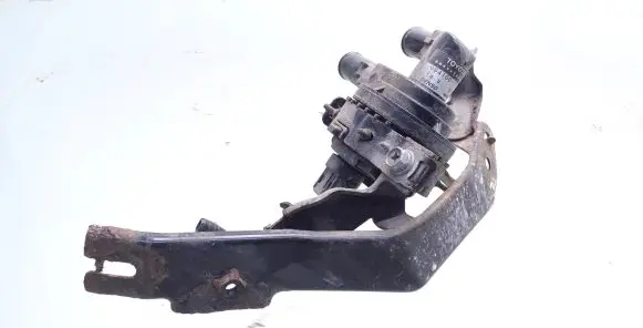 Toyota RAV 4 (XA40) Electric auxiliary coolant/water pump 0641001301