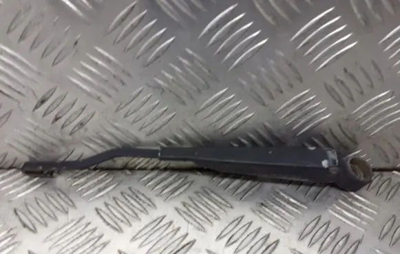 Chrysler Grand Voyager IV Rear wiper blade arm 05288704AD