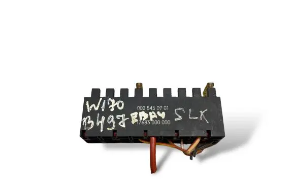 Mercedes-Benz C W202 Fuse module 0025450901