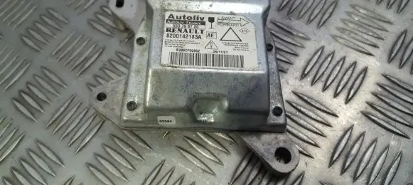 Renault Laguna II Airbag control unit/module 8200142183a 550758700