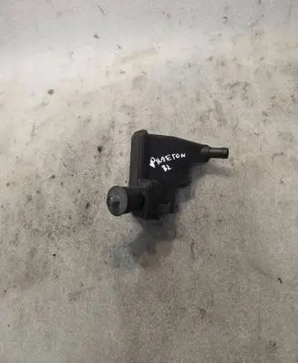 Volkswagen Phaeton Power steering fluid tank/reservoir 